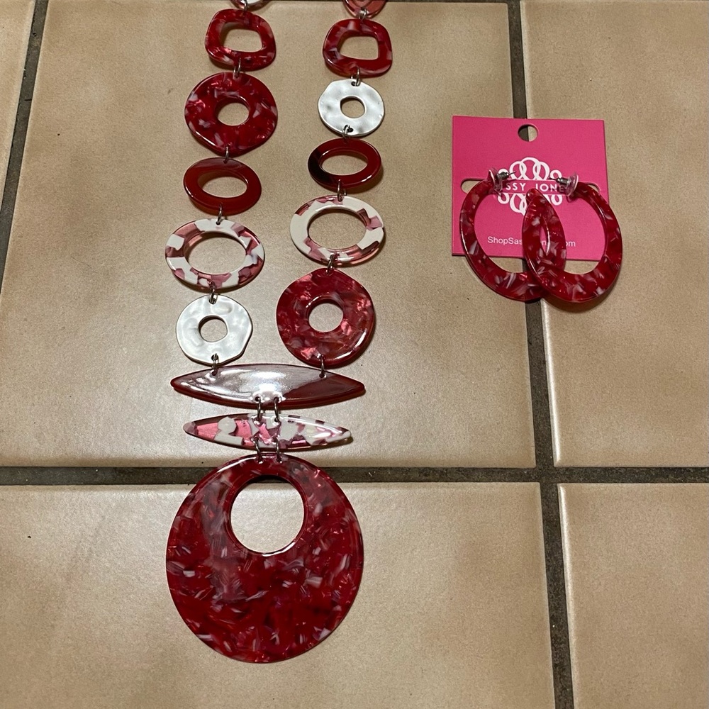 Sassy Jones Luxe Set